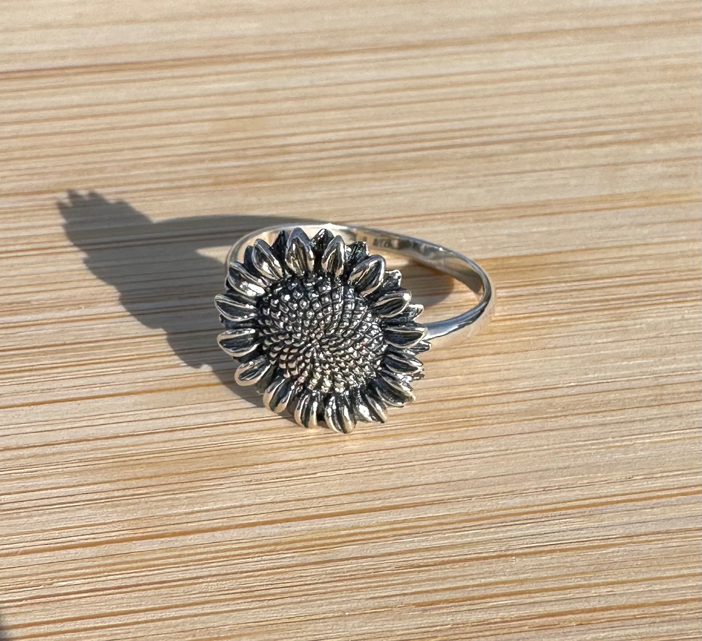 Sunflower ring